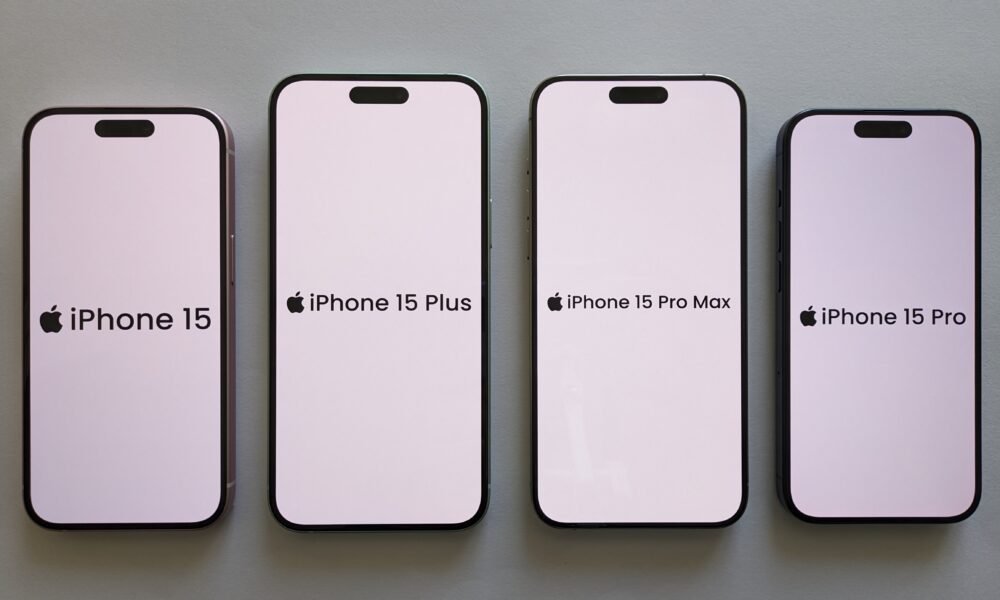 Apple iPhone smartphone, illustrating iPhone browser cache and storage settings