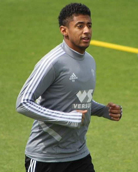 Soccer player in a training session illustrating attacking movement from wide areas