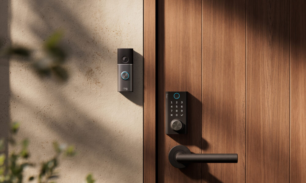 Ring Smart Lock with hand-powered emergency recharge dial